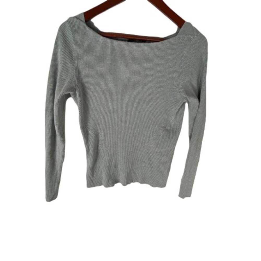 White House Black Market Sweater Womens Medium Gray Rayon Ribbed knit Pullover